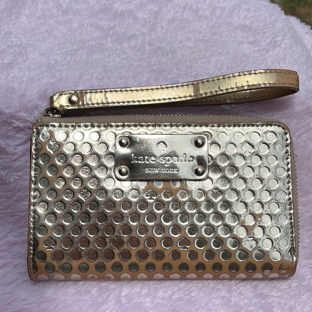 EUC- Kate Spade wallet (shiny/gold)